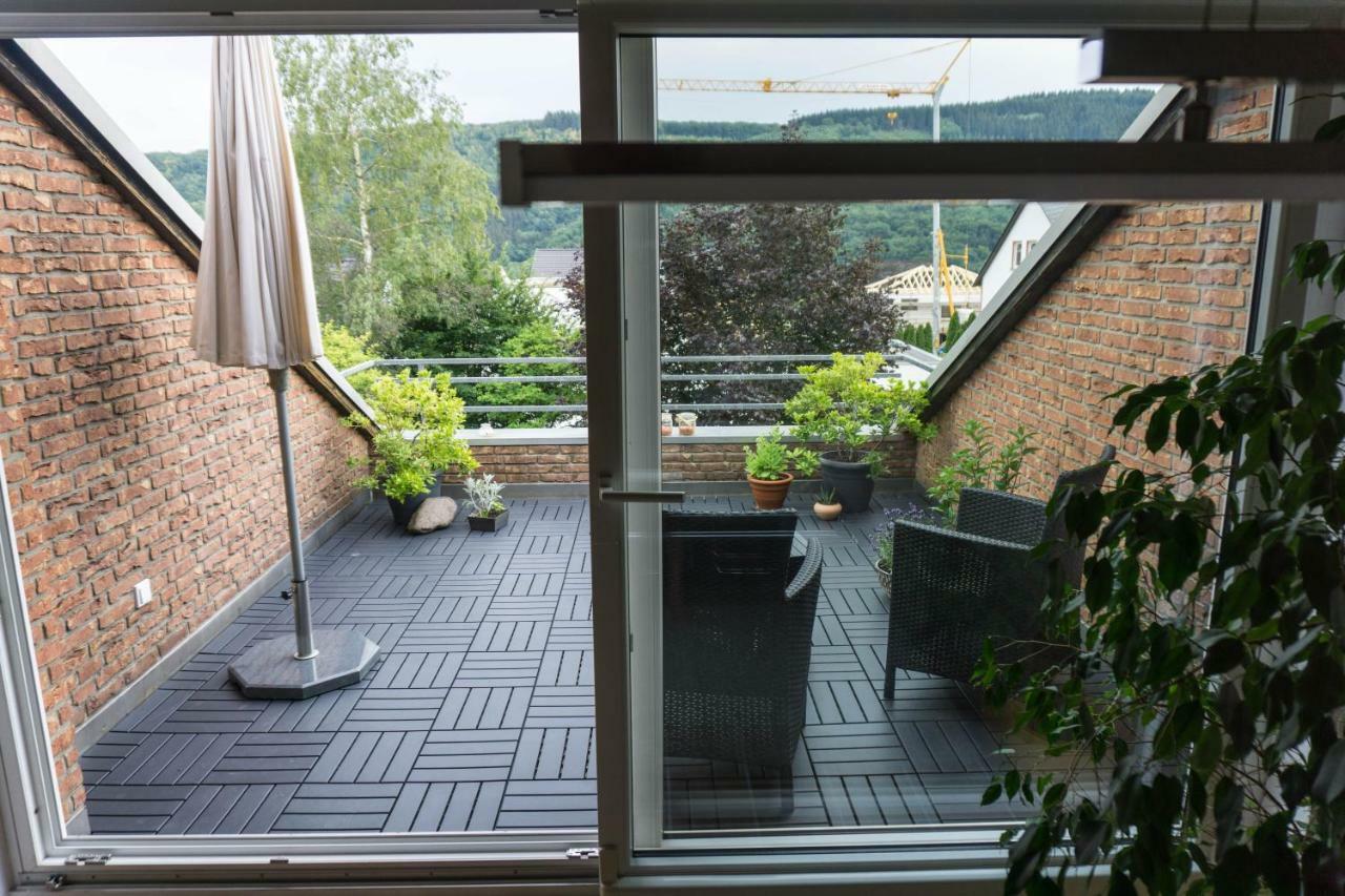 Moderne 70 Qm Wohnung Mit Grosser Dachterrasse Kinheim Екстер'єр фото